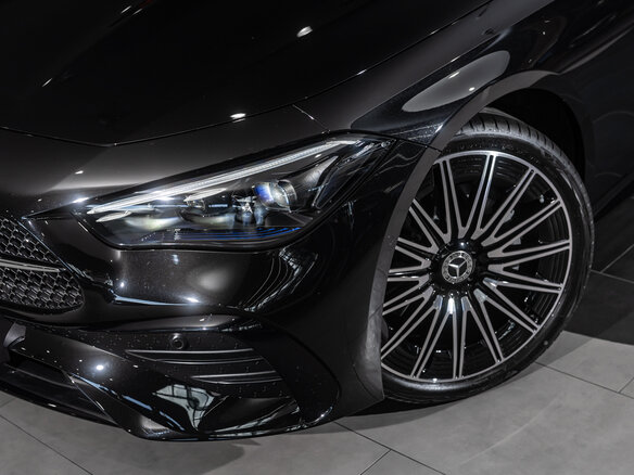 2026 Mercedes-Benz CLE 300, чёрный - вид 10