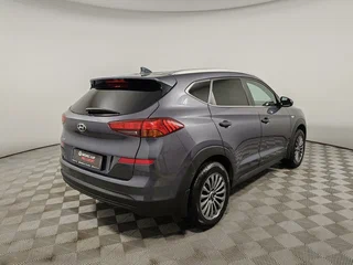 2018 Hyundai Tucson III Рестайлинг, серый, 1675000 рублей, вид 5