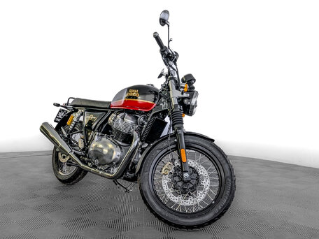 2026 Royal Enfield Interceptor 650, чёрный, 699000 рублей, вид 2