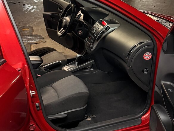 2011 Kia Ceed I Рестайлинг, красный, 499000 рублей - вид 12