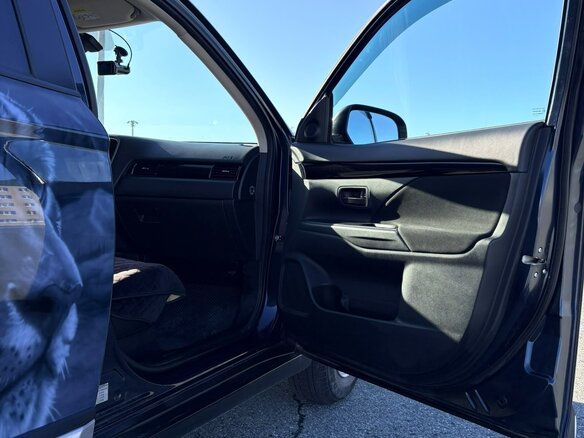 2021 Mitsubishi Outlander III Рестайлинг 3, синий, 2499000 рублей - вид 10