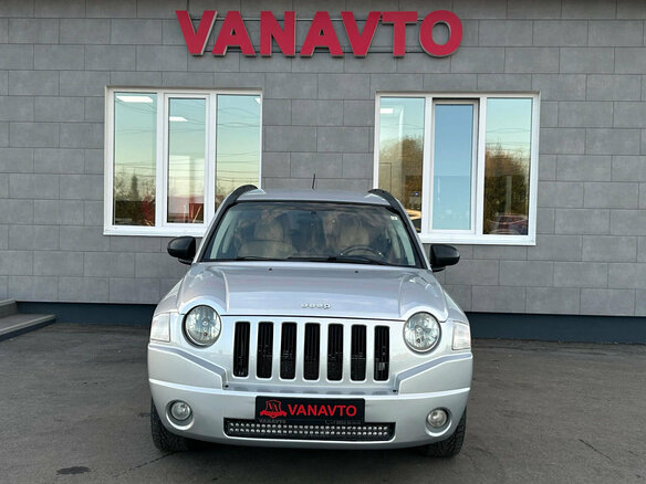 2006 Jeep Compass I, серебристый, 595000 рублей - вид 2