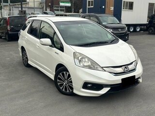 2014 Honda Fit Shuttle I Рестайлинг, белый, 712000 рублей, вид 1