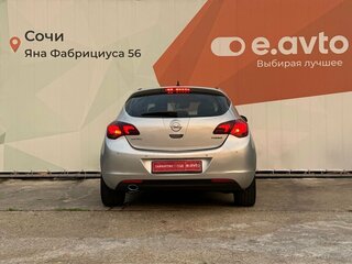 2010 Opel Astra J, серебристый, 599000 рублей, вид 5