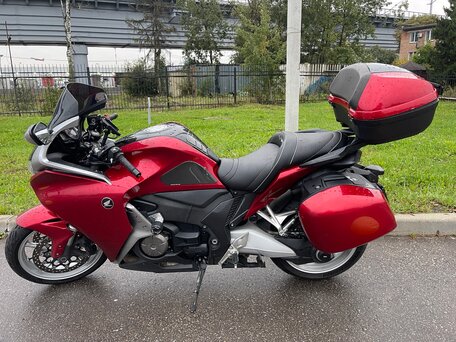 2014 Honda VFR 1200, красный, 1150000 рублей, вид 5