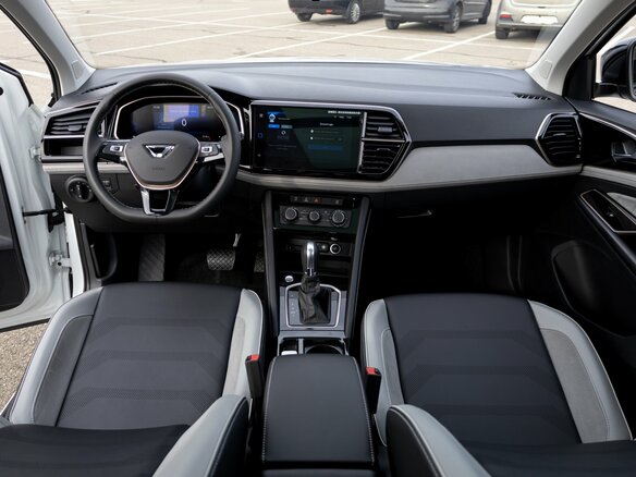 2023 Jetta VS7 I Рестайлинг 1, белый, 2395000 рублей - вид 15