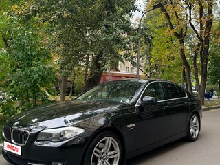 2012 BMW 5 серии 528i xDrive VI (F10/F11/F07), чёрный, 1690000 рублей, вид 2