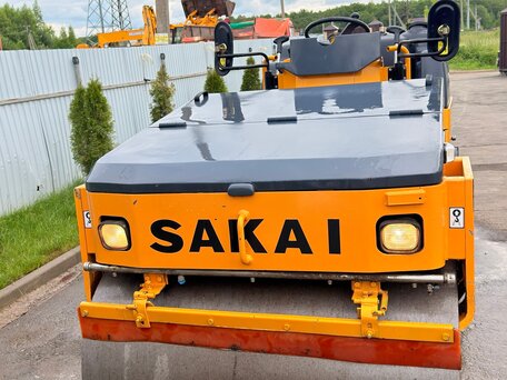 2011 Sakai Вибрационные катки, 3500000 рублей, вид 2