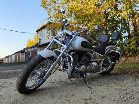 1999 Yamaha XVS400 Drag Star, белый, 380000 рублей, вид 4