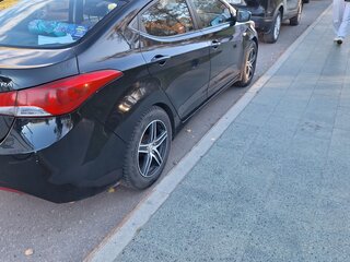 2013 Hyundai Elantra V (MD), чёрный, 995000 рублей, вид 5