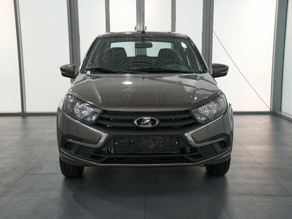 2026 Lada (ВАЗ) Granta I Рестайлинг, коричневый, 1800000 рублей - вид 1