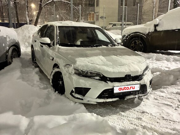 2021 Honda Civic XI, белый, 2100000 рублей - вид 3
