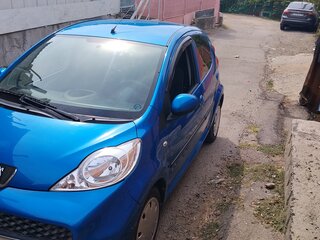 2010 Peugeot 107 I Рестайлинг, синий, 520000 рублей, вид 1