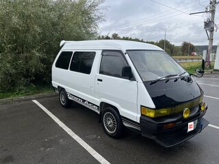 1987 Toyota Town Ace II Рестайлинг, белый, 650000 рублей, вид 3