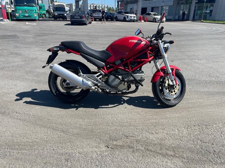 2004 Ducati Monster 400, красный, 230000 рублей, вид 1
