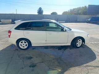 2000 Mazda Familia VIII (BJ), белый, 315000 рублей, вид 3