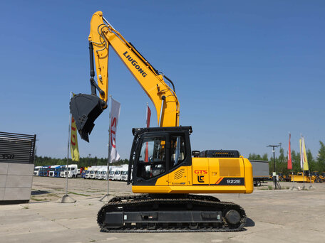 2025 LiuGong CLG 922E, жёлтый, 9900000 рублей, вид 2