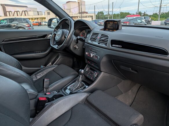 2018 Audi Q3 I (8U) Рестайлинг, белый, 2195000 рублей - вид 6