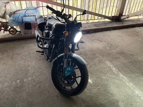 2026 Royal Enfield Shotgun, синий, 680000 рублей, вид 3