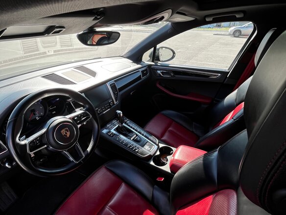 2018 Porsche Macan S Diesel I, чёрный, 4390000 рублей - вид 8