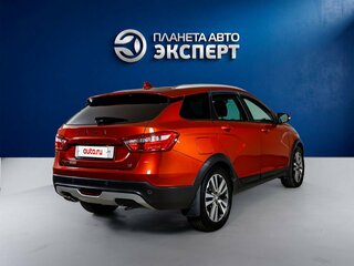2018 Lada (ВАЗ) Vesta SW Cross I, красный, 940000 рублей, вид 4