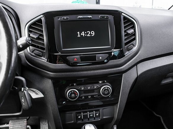 2019 Lada (ВАЗ) XRAY Cross I, золотистый, 1110000 рублей - вид 15