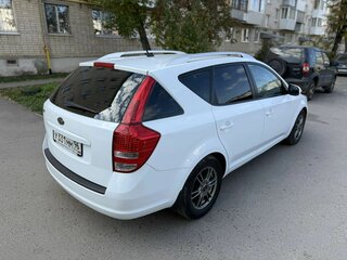 2012 Kia Ceed I Рестайлинг, белый, 900000 рублей, вид 4
