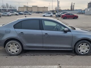 2013 Volkswagen Jetta VI, серый, 950000 рублей, вид 4