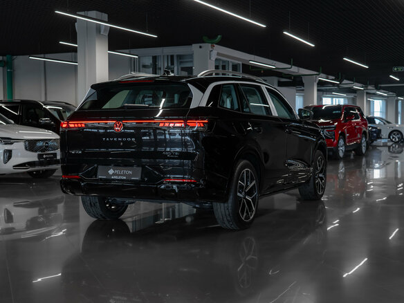 2026 Volkswagen Tavendor I Рестайлинг, чёрный, 6100000 рублей - вид 4
