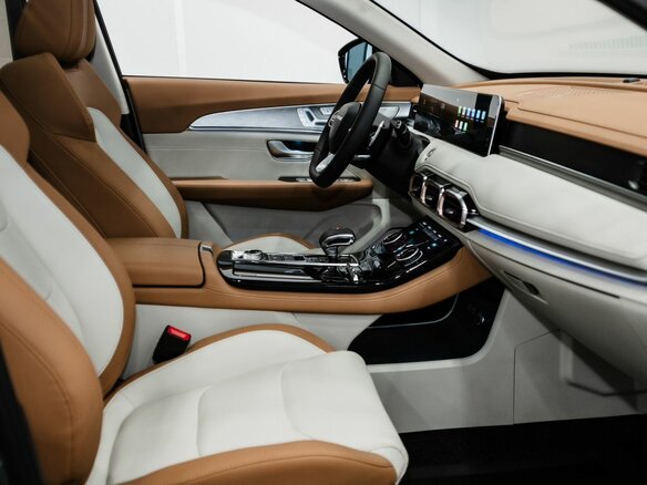 2026 Jetour X70+ I Рестайлинг, серый, 3399000 рублей - вид 18