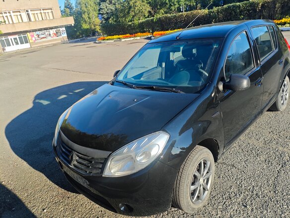 2013 Renault Sandero I, чёрный, 250000 рублей - вид 3