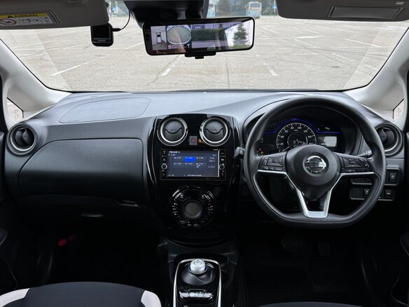 2019 Nissan Note e-Power II Рестайлинг, коричневый, 1537000 рублей - вид 26