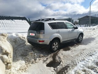 2010 Mitsubishi Outlander II Рестайлинг, серый, 1000000 рублей, вид 3