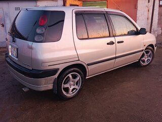 2002 Toyota Raum I, серый, 375000 рублей, вид 4