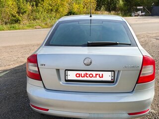 2010 Skoda Octavia II (A5) Рестайлинг, серый, 720000 рублей, вид 2