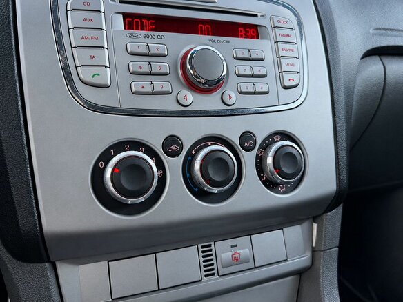 2008 Ford Focus II Рестайлинг, синий, 530000 рублей - вид 16
