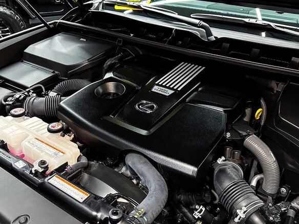 2025 Lexus LX 600 IV, чёрный - вид 7