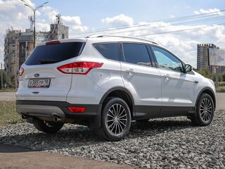 2013 Ford Kuga II, белый, 1290000 рублей, вид 5