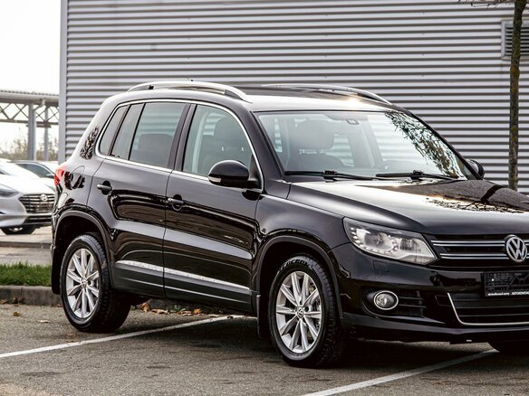 2014 Volkswagen Tiguan I Рестайлинг, чёрный, 1095000 рублей - вид 6