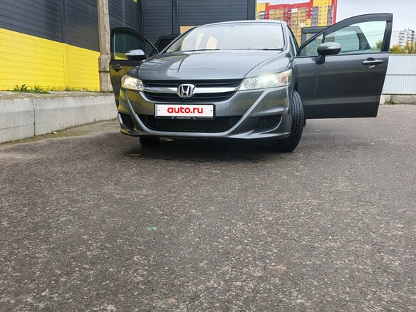 2010 Honda Stream II Рестайлинг, серый, 1000000 рублей - вид 5