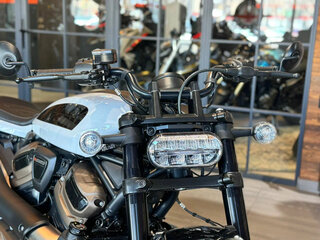 2023 Harley-Davidson Sportster S, белый, 1770000 рублей, вид 2