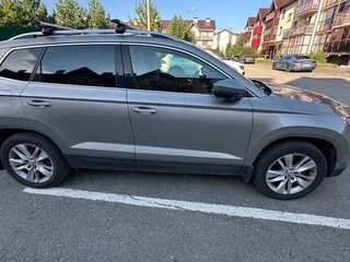 2020 Skoda Karoq DSG6 I, серебристый, 2400000 рублей, вид 4