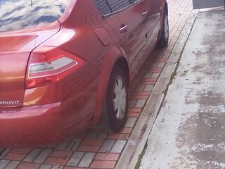 2007 Renault Megane II Рестайлинг, красный, 395000 рублей, вид 2