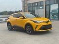 2022 Toyota C-HR I Рестайлинг, жёлтый - вид 2