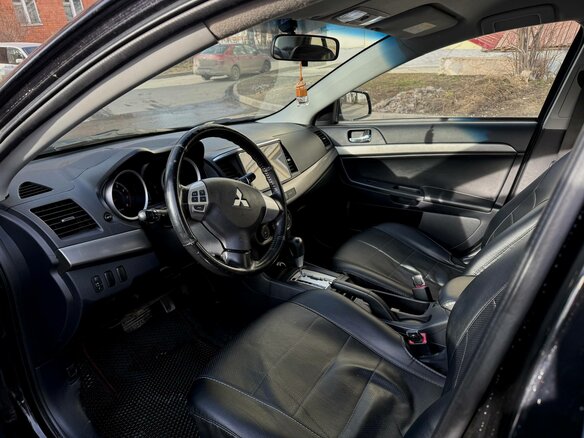 2013 Mitsubishi Lancer X Рестайлинг, чёрный, 899000 рублей - вид 4