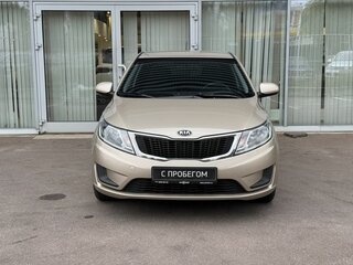 2013 Kia Rio III, бежевый, 899000 рублей, вид 2