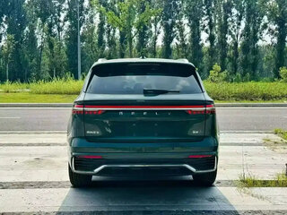 2025 Geely Xingyue L I Рестайлинг, зелёный, 4200000 рублей, вид 4