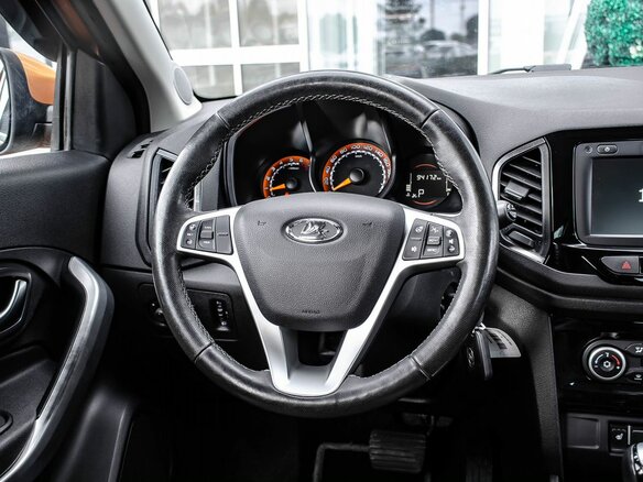 2019 Lada (ВАЗ) XRAY Cross I, золотистый, 1110000 рублей - вид 12