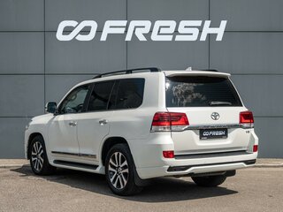 2016 Toyota Land Cruiser 200 Series Рестайлинг 2, белый, 5450000 рублей, вид 2