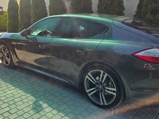 2012 Porsche Panamera 4S I, серый, 2500000 рублей, вид 3